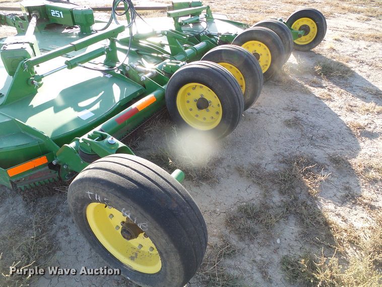 image for item DG0327 John Deere CX15 bat wing mower