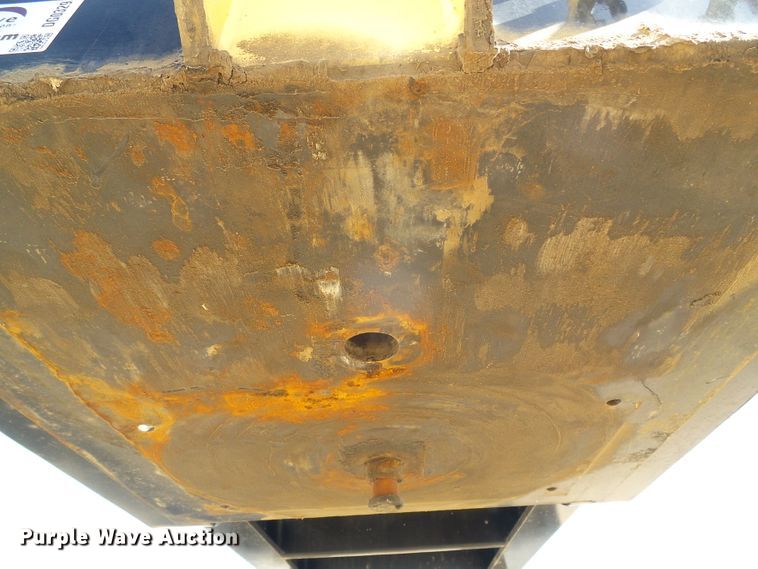 image for item DG0329 2013 Atoka OFLB604 equipment trailer