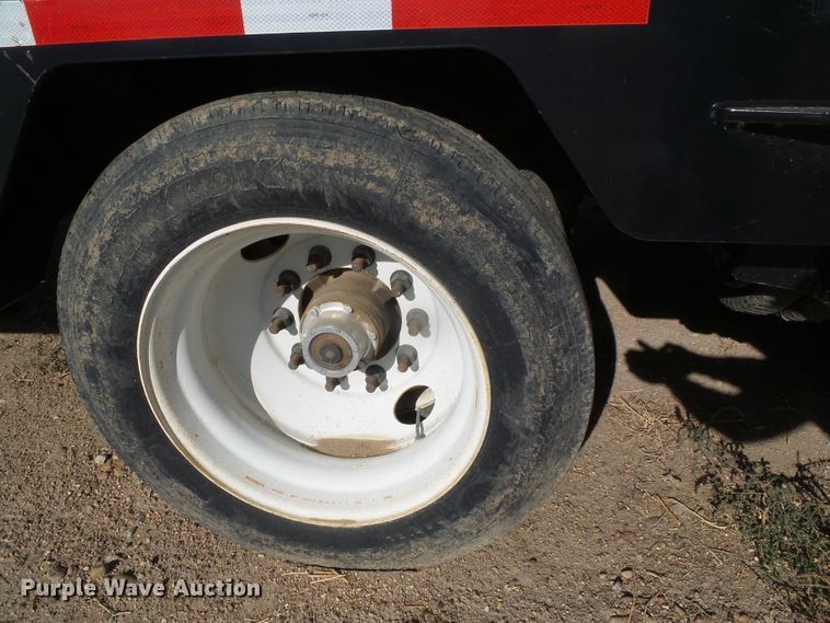 image for item DG0329 2013 Atoka OFLB604 equipment trailer