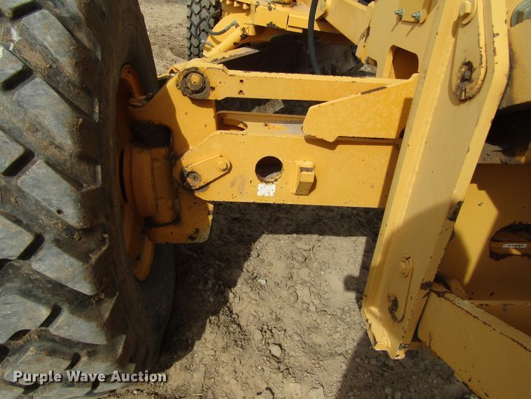 image for item DG6581 2008 Volvo G940 motor grader