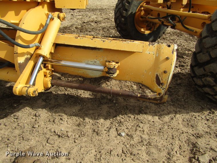 image for item DG6581 2008 Volvo G940 motor grader