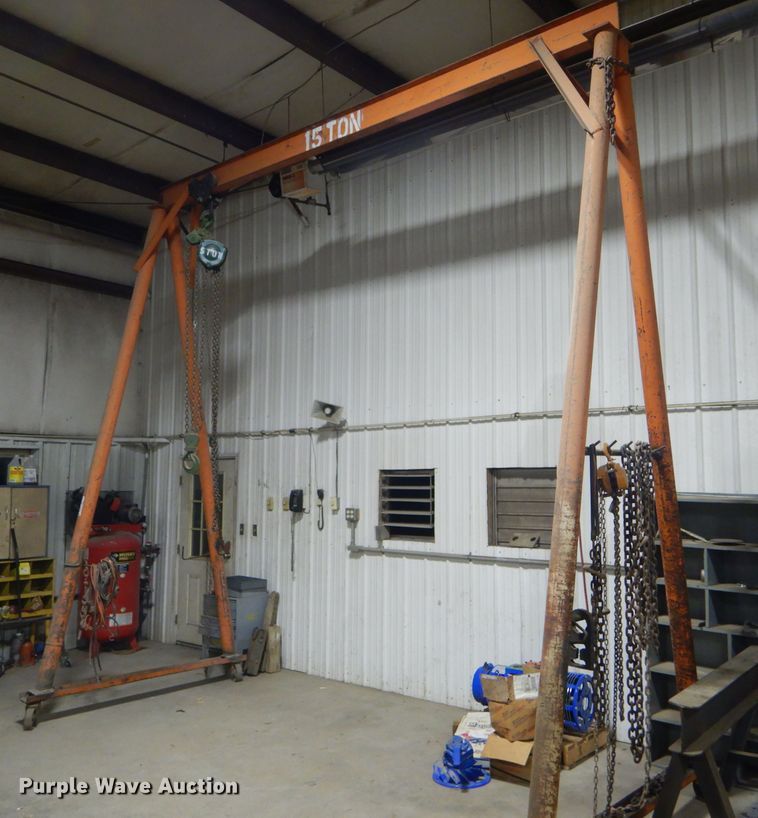 image for item EL9003 A-frame hoist