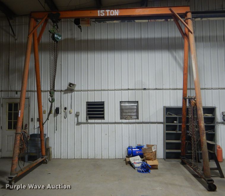 image for item EL9003 A-frame hoist