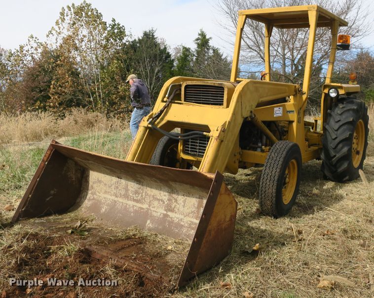 image for item DB10106 Massey-Ferguson MF40 tractor