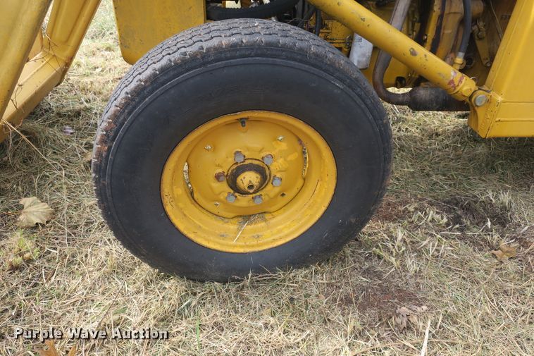 image for item DB10106 Massey-Ferguson MF40 tractor