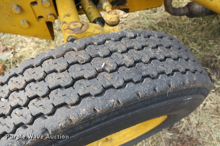 image for item DB10106 Massey-Ferguson MF40 tractor