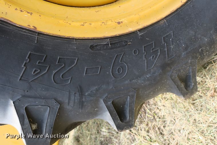 image for item DB10106 Massey-Ferguson MF40 tractor