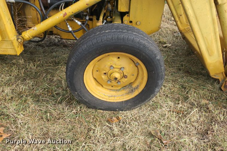 image for item DB10106 Massey-Ferguson MF40 tractor