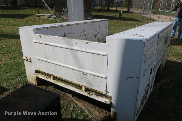 image for item DB10108 Stahl utility bed