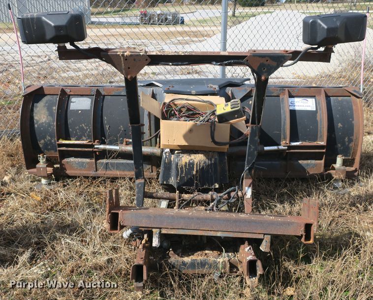 image for item DB10109 V-plow