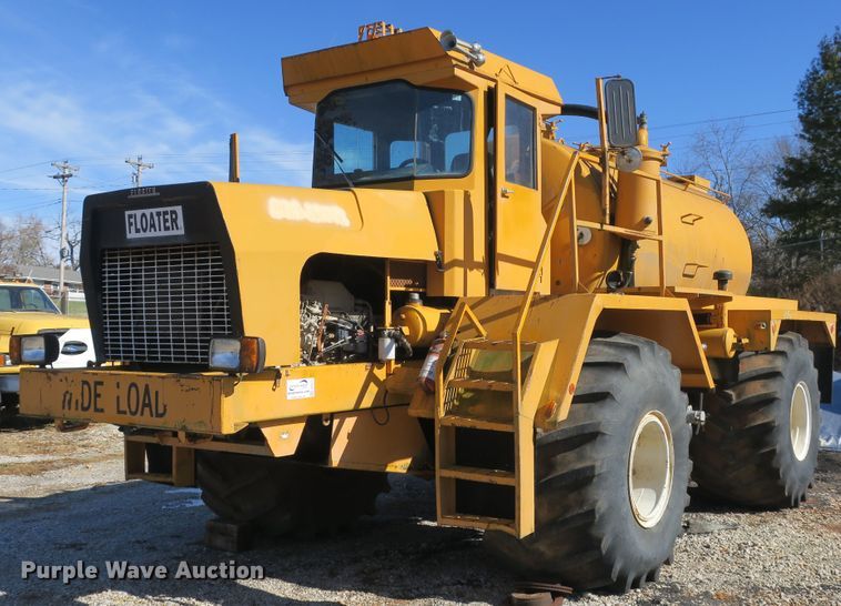 image for item DB10112 Floater Off-Road 4030 vacuum truck