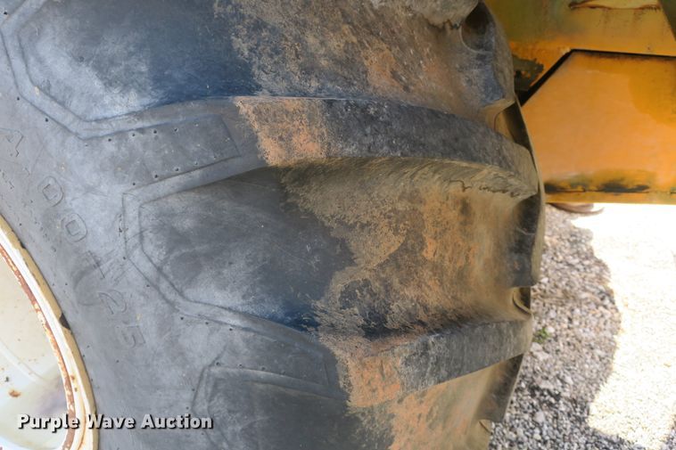 image for item DB10112 Floater Off-Road 4030 vacuum truck