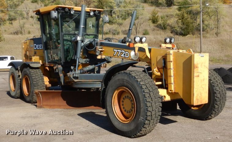 image for item DC4521 2007 John Deere 772D motor grader