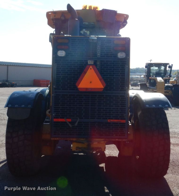 image for item DC4521 2007 John Deere 772D motor grader