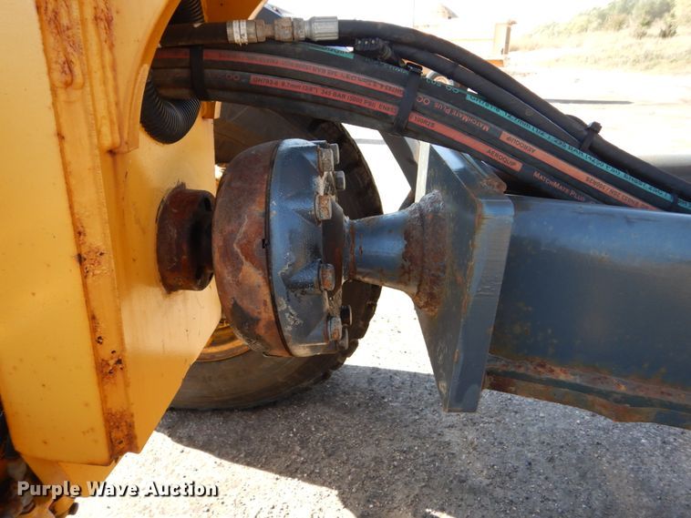 image for item DC4521 2007 John Deere 772D motor grader
