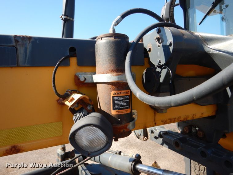 image for item DC4521 2007 John Deere 772D motor grader