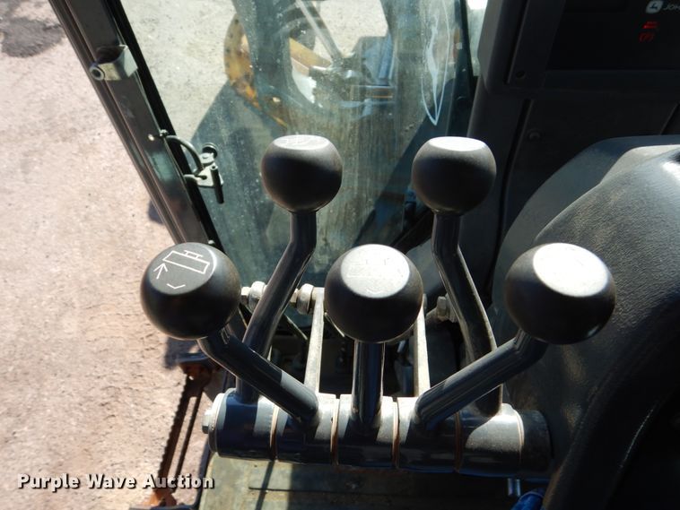 image for item DC4521 2007 John Deere 772D motor grader