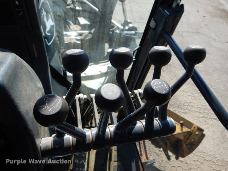 image for item DC4521 2007 John Deere 772D motor grader