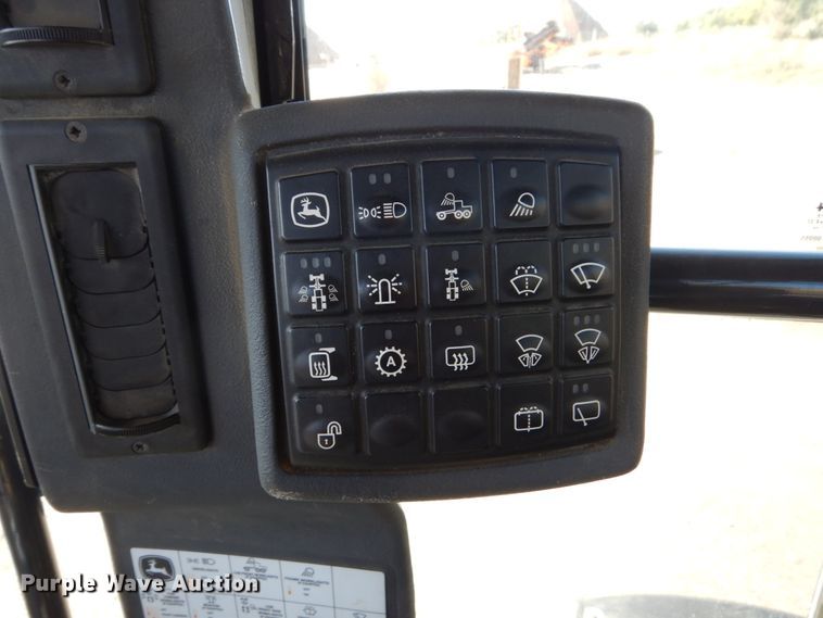 image for item DC4521 2007 John Deere 772D motor grader