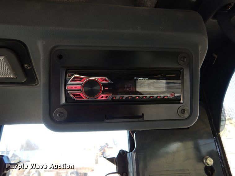 image for item DC4521 2007 John Deere 772D motor grader