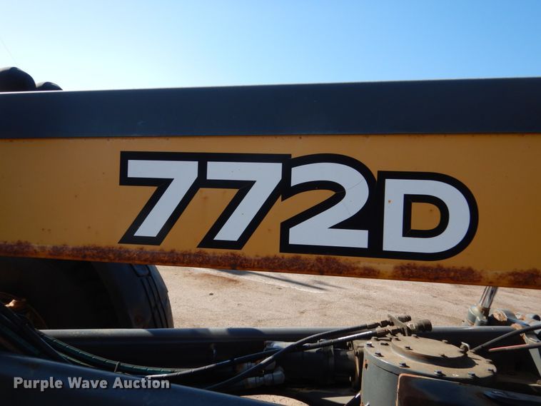 image for item DC4521 2007 John Deere 772D motor grader