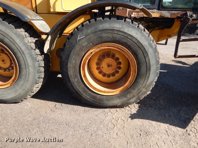 image for item DC4521 2007 John Deere 772D motor grader