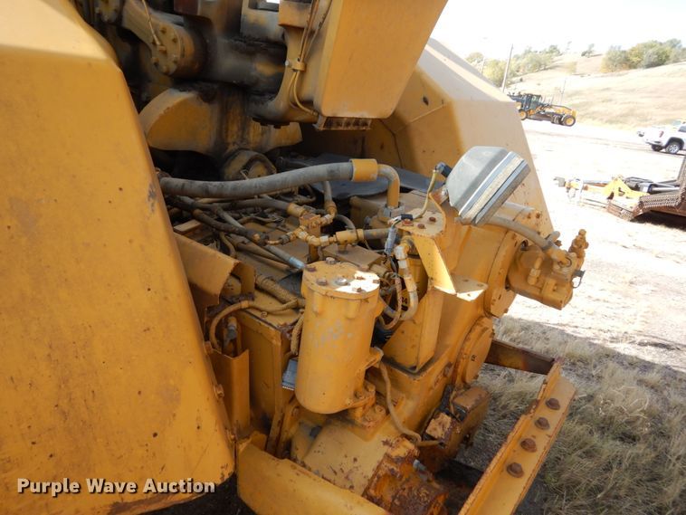 image for item DC4522 2007 Caterpillar 627G conventional scraper