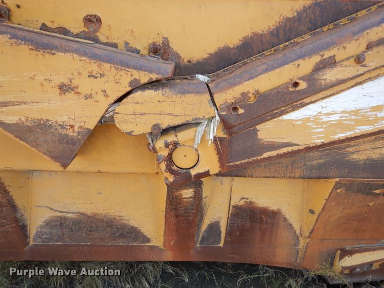 image for item DC4522 2007 Caterpillar 627G conventional scraper