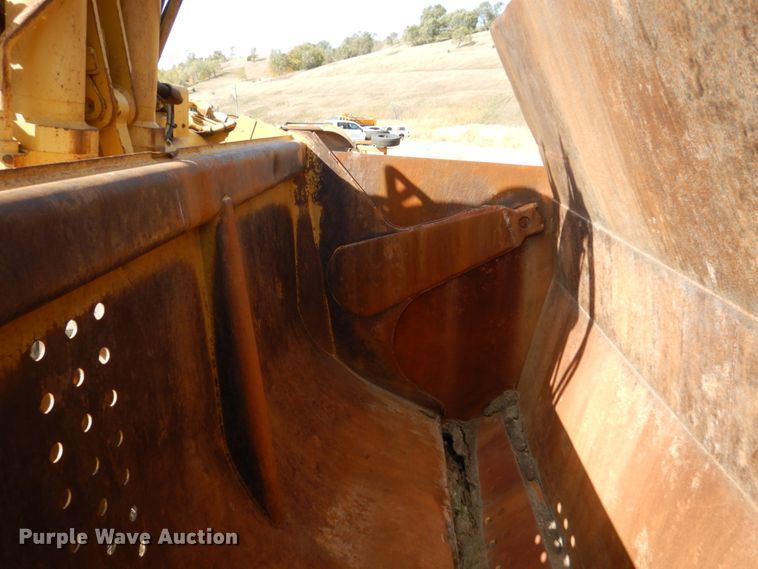 image for item DC4522 2007 Caterpillar 627G conventional scraper