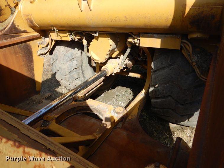 image for item DC4522 2007 Caterpillar 627G conventional scraper