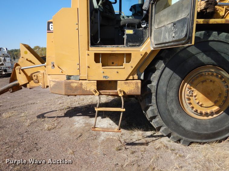 image for item DC4522 2007 Caterpillar 627G conventional scraper