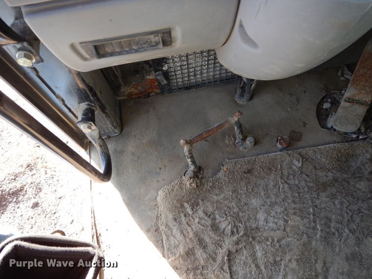 image for item DC4522 2007 Caterpillar 627G conventional scraper