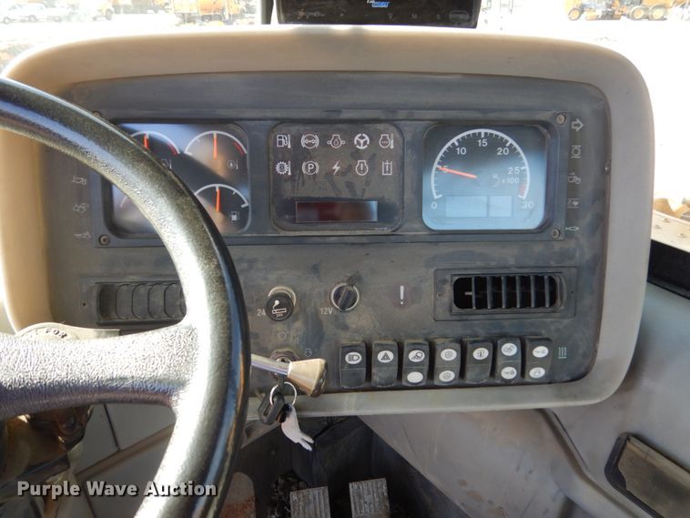 image for item DC4522 2007 Caterpillar 627G conventional scraper