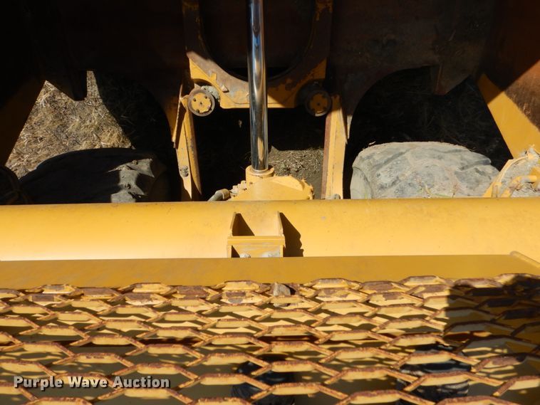 image for item DC4522 2007 Caterpillar 627G conventional scraper