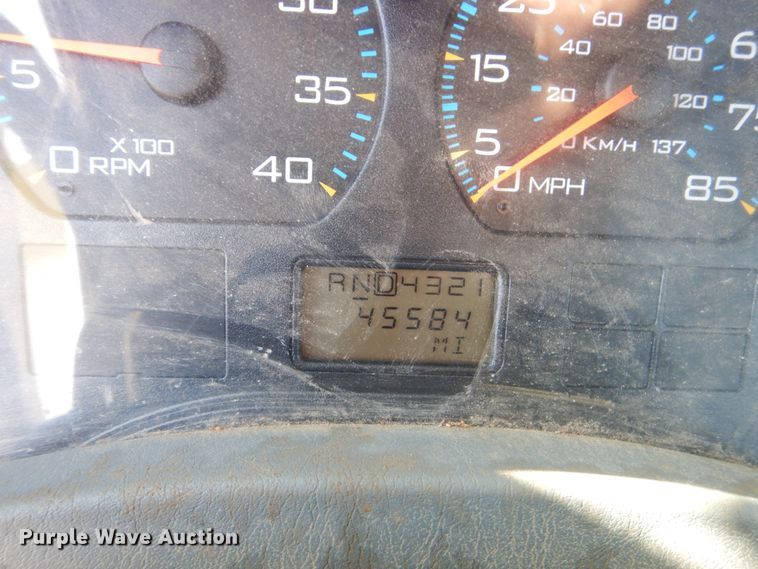 image for item DC4523 2007 International 4400 digger derrick truck