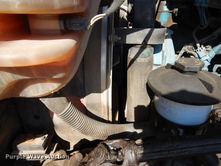 image for item DC4523 2007 International 4400 digger derrick truck