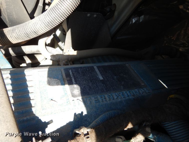 image for item DC4523 2007 International 4400 digger derrick truck