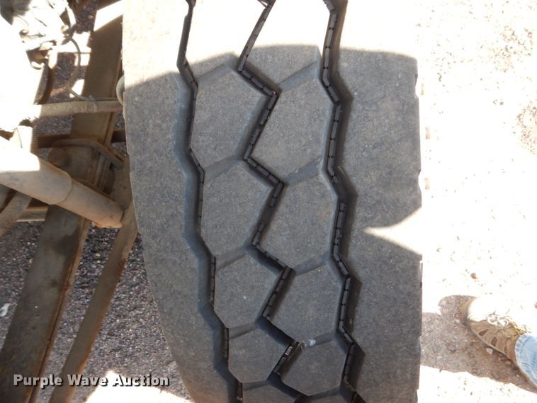 image for item DC4523 2007 International 4400 digger derrick truck