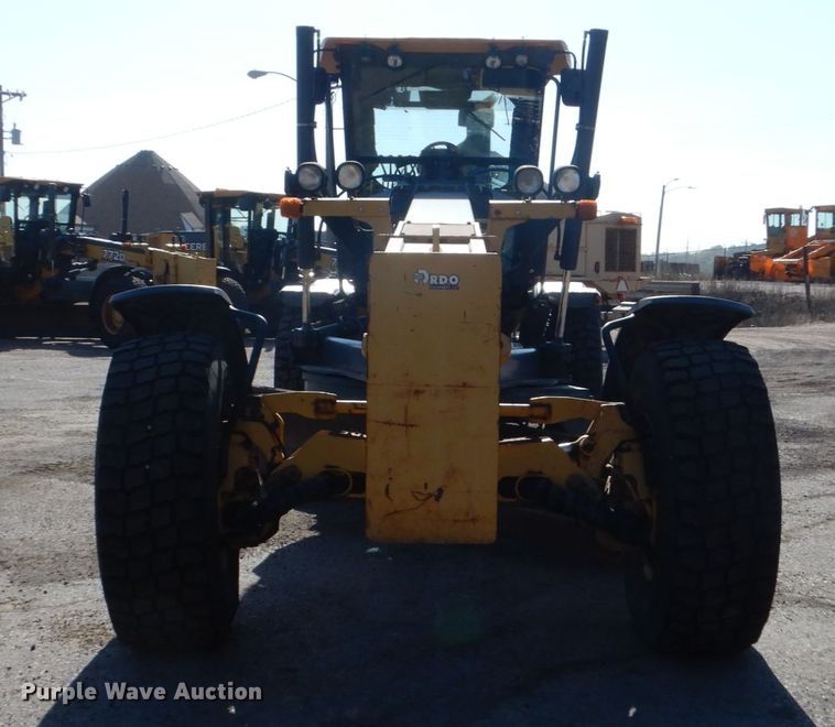 image for item DC4527 2007 John Deere 772D motor grader