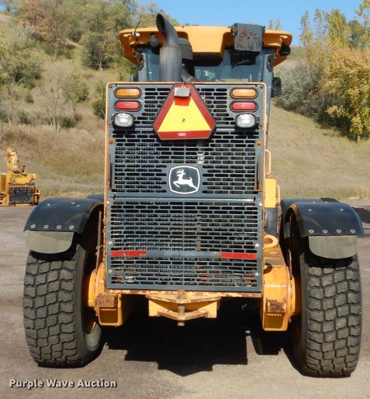 image for item DC4527 2007 John Deere 772D motor grader