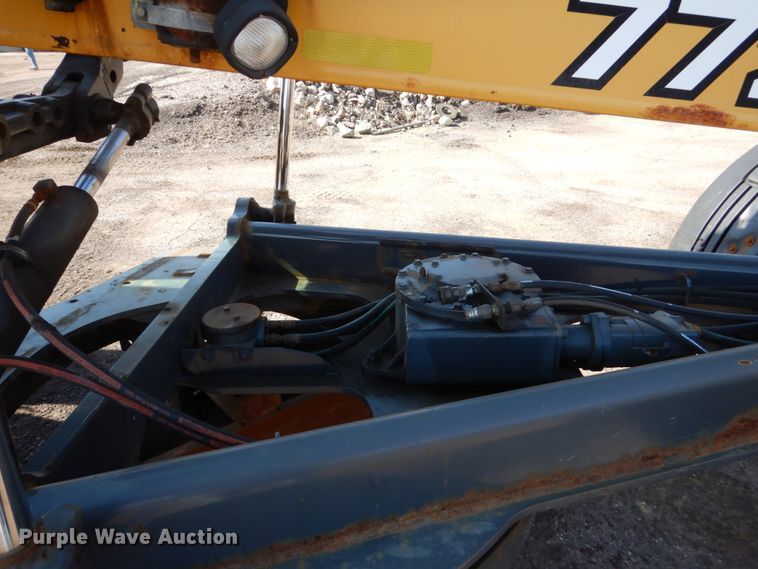 image for item DC4527 2007 John Deere 772D motor grader