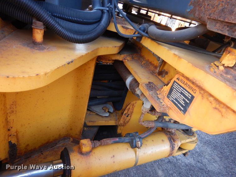 image for item DC4527 2007 John Deere 772D motor grader