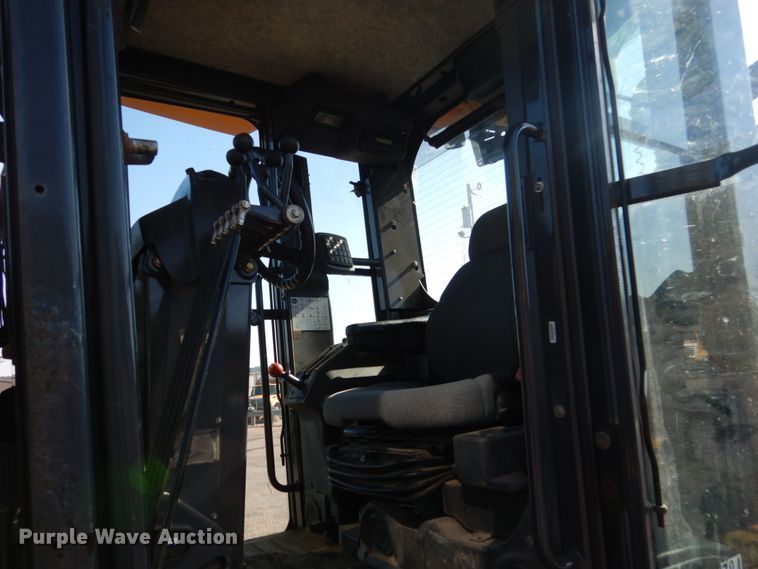 image for item DC4527 2007 John Deere 772D motor grader