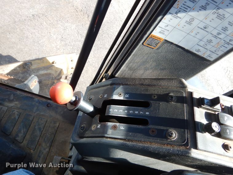 image for item DC4527 2007 John Deere 772D motor grader