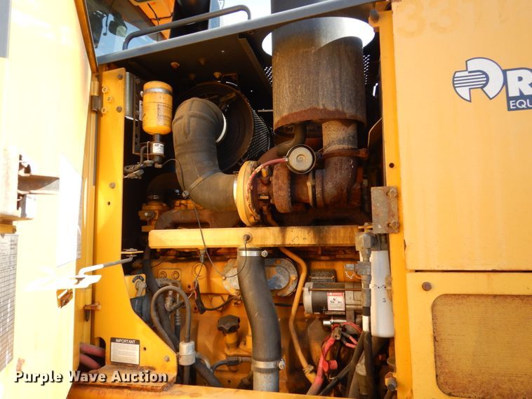 image for item DC4527 2007 John Deere 772D motor grader