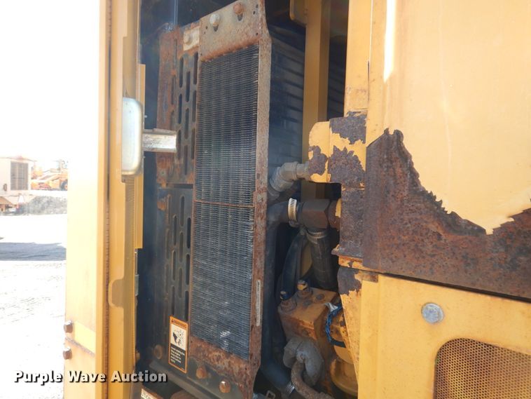 image for item DC4527 2007 John Deere 772D motor grader