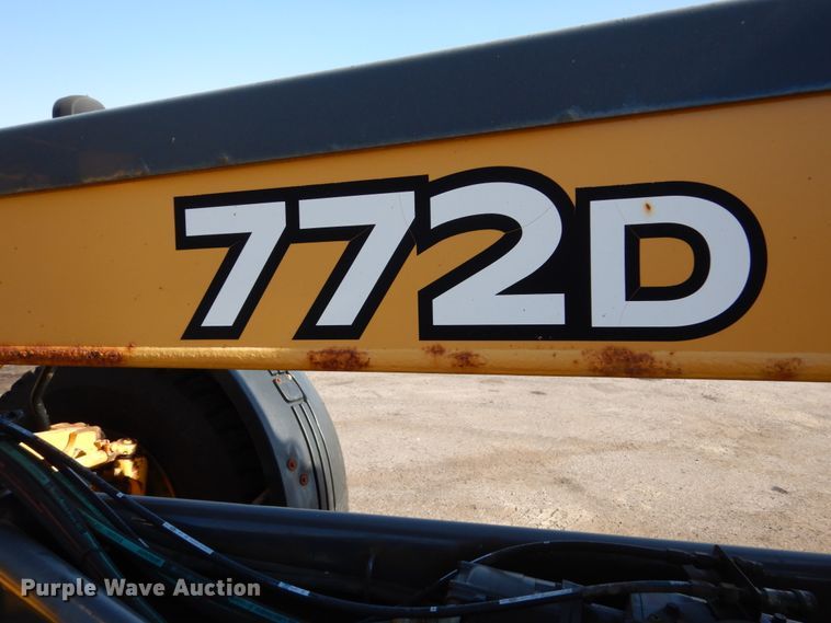 image for item DC4527 2007 John Deere 772D motor grader