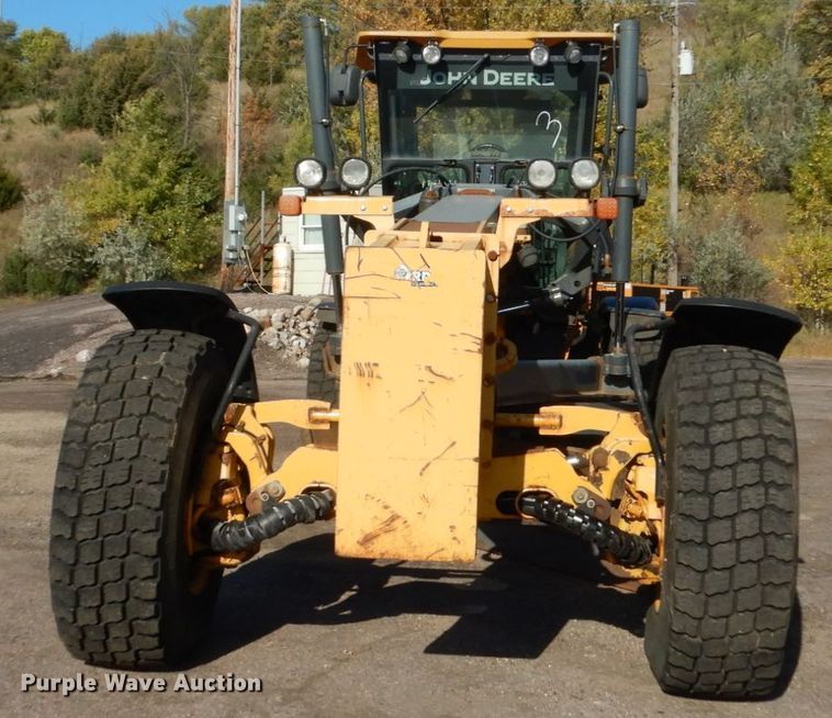 image for item DC4684 2007 John Deere 772D motor grader