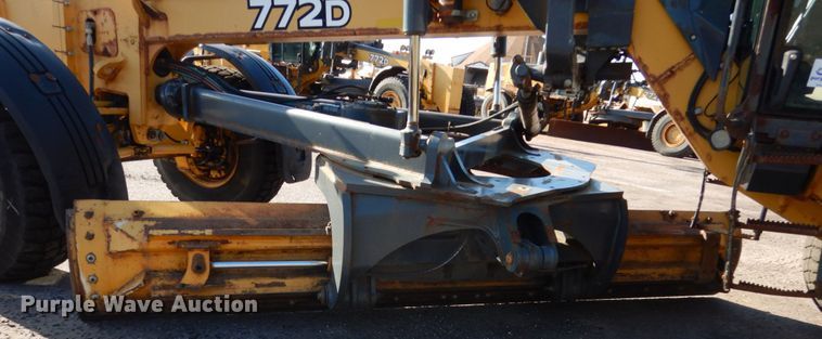 image for item DC4684 2007 John Deere 772D motor grader