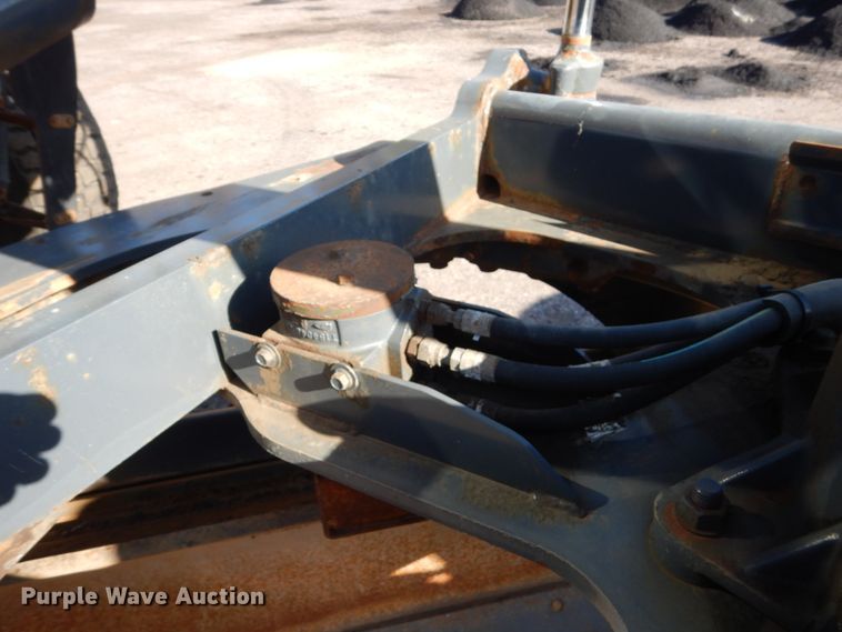 image for item DC4684 2007 John Deere 772D motor grader